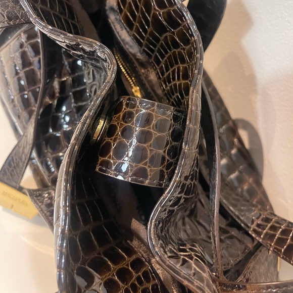 Michael Kors Brown Patent Leather Shoulder Bag - Picture 5 of 6